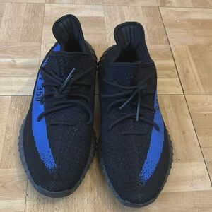 Yeezy Boost 350 V2 “Dazzling Blue”
